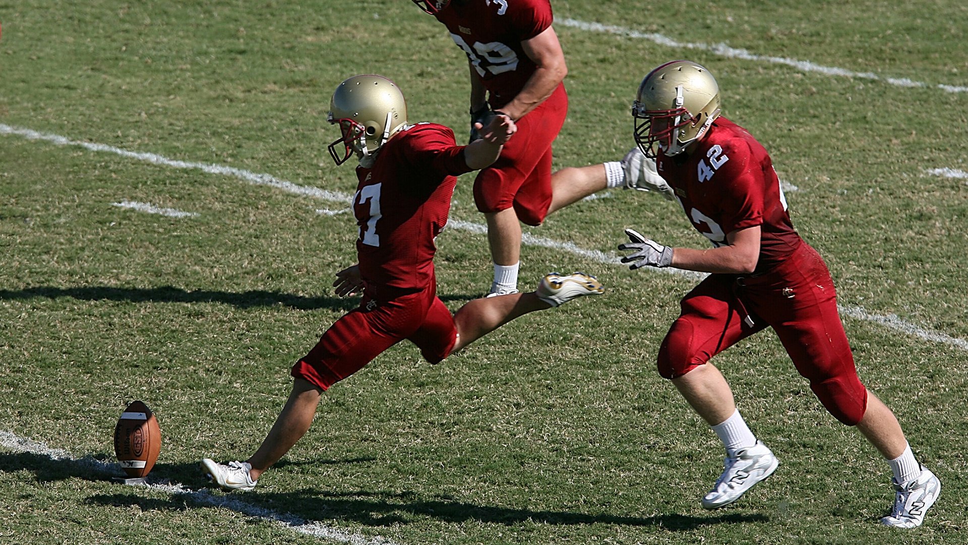 Jiuyou-“德甲纵深激烈，实力派队伍狂追榜首”，德甲推荐