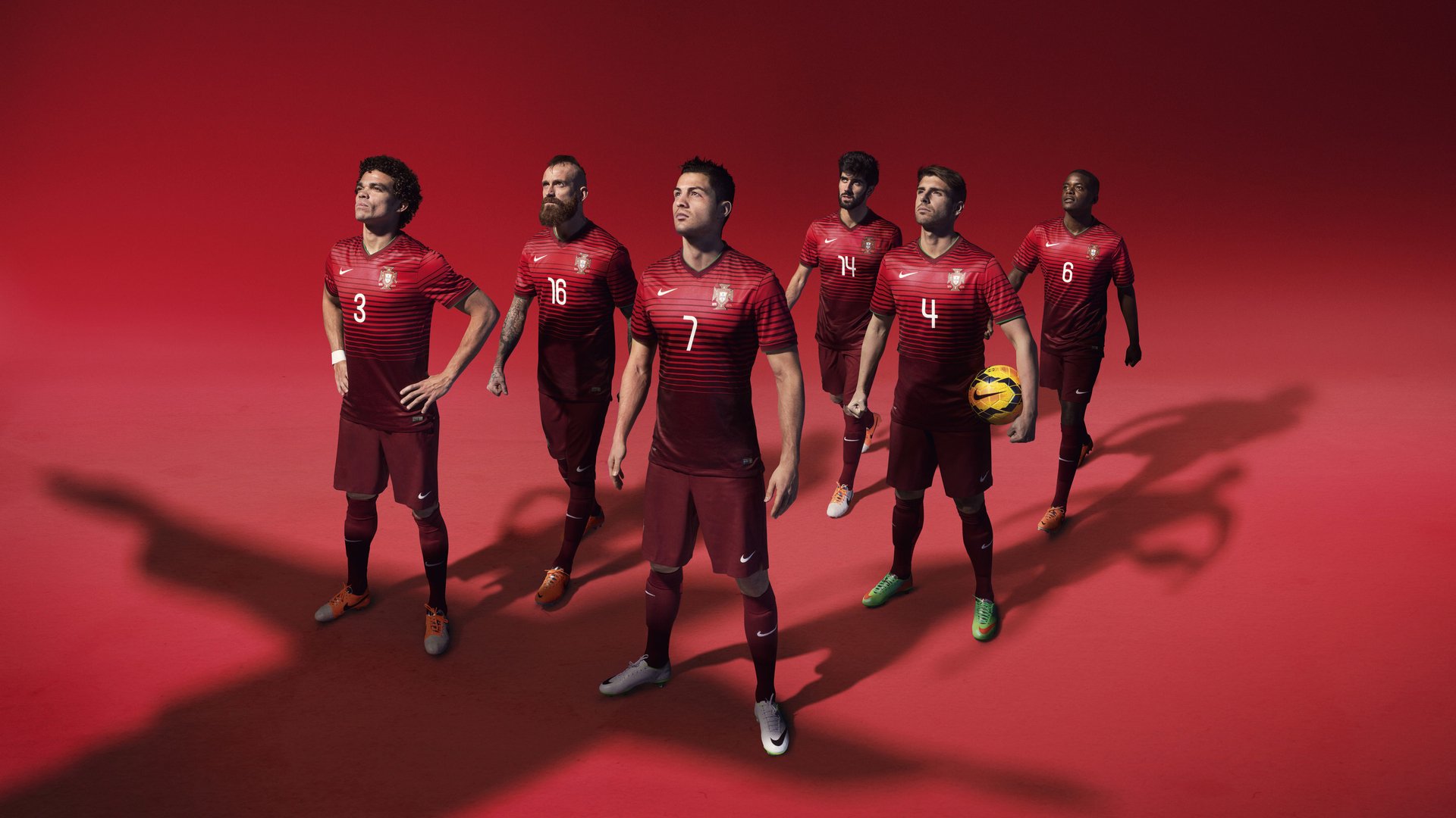 国足战术多样化促进比赛观赏性，国足战术风格