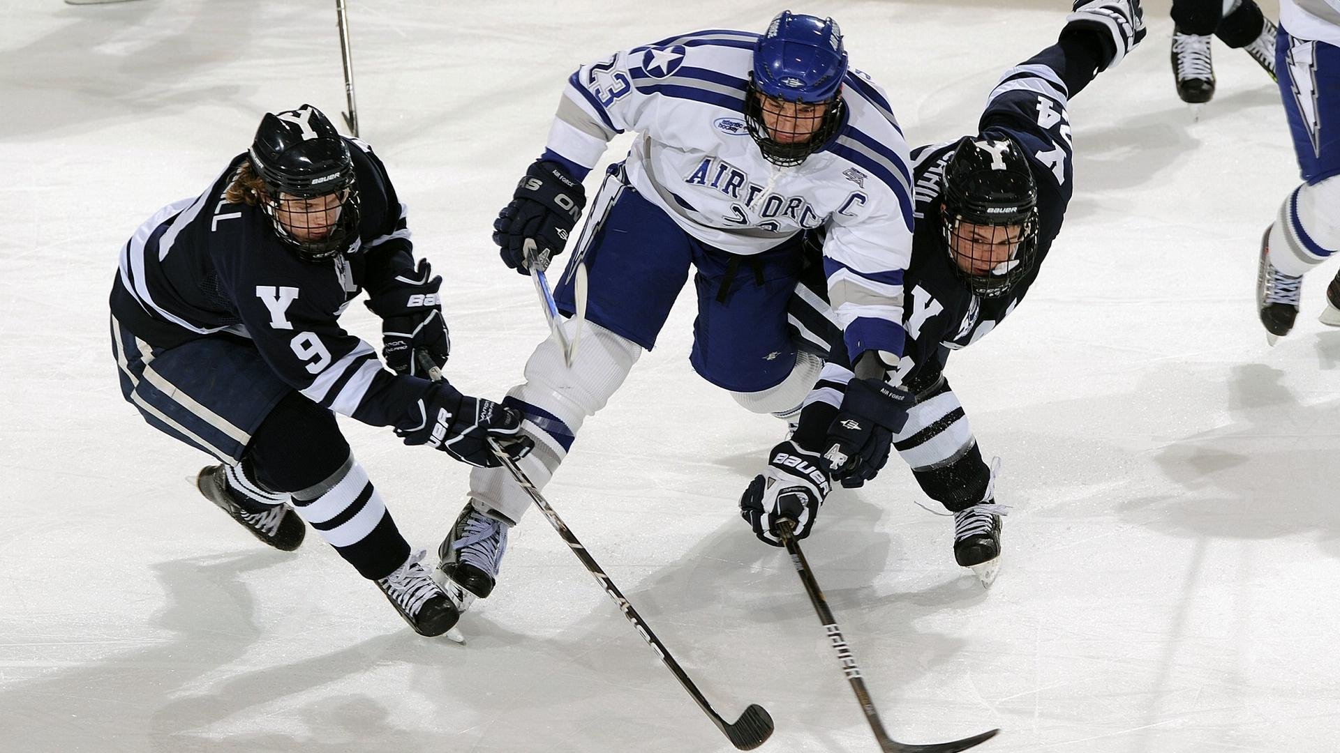 世界青少年冰球锦标赛中国队团体封王,世界青少年冰球锦标赛中国队团体封王是谁